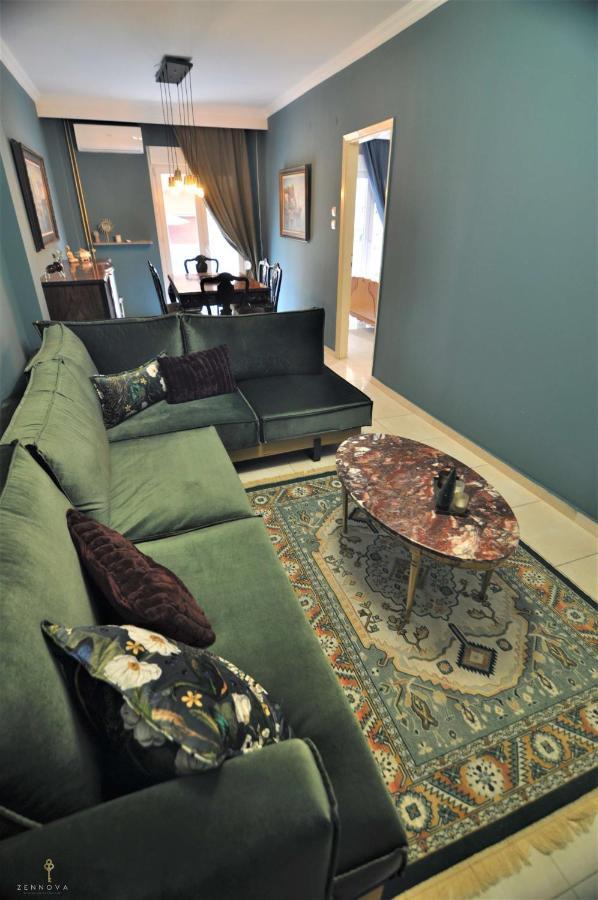 Zennova #4 Vintage City Center Apt Salonic Exterior foto