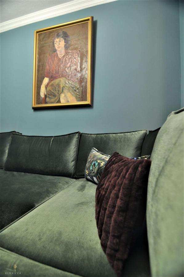 Zennova #4 Vintage City Center Apt Salonic Exterior foto